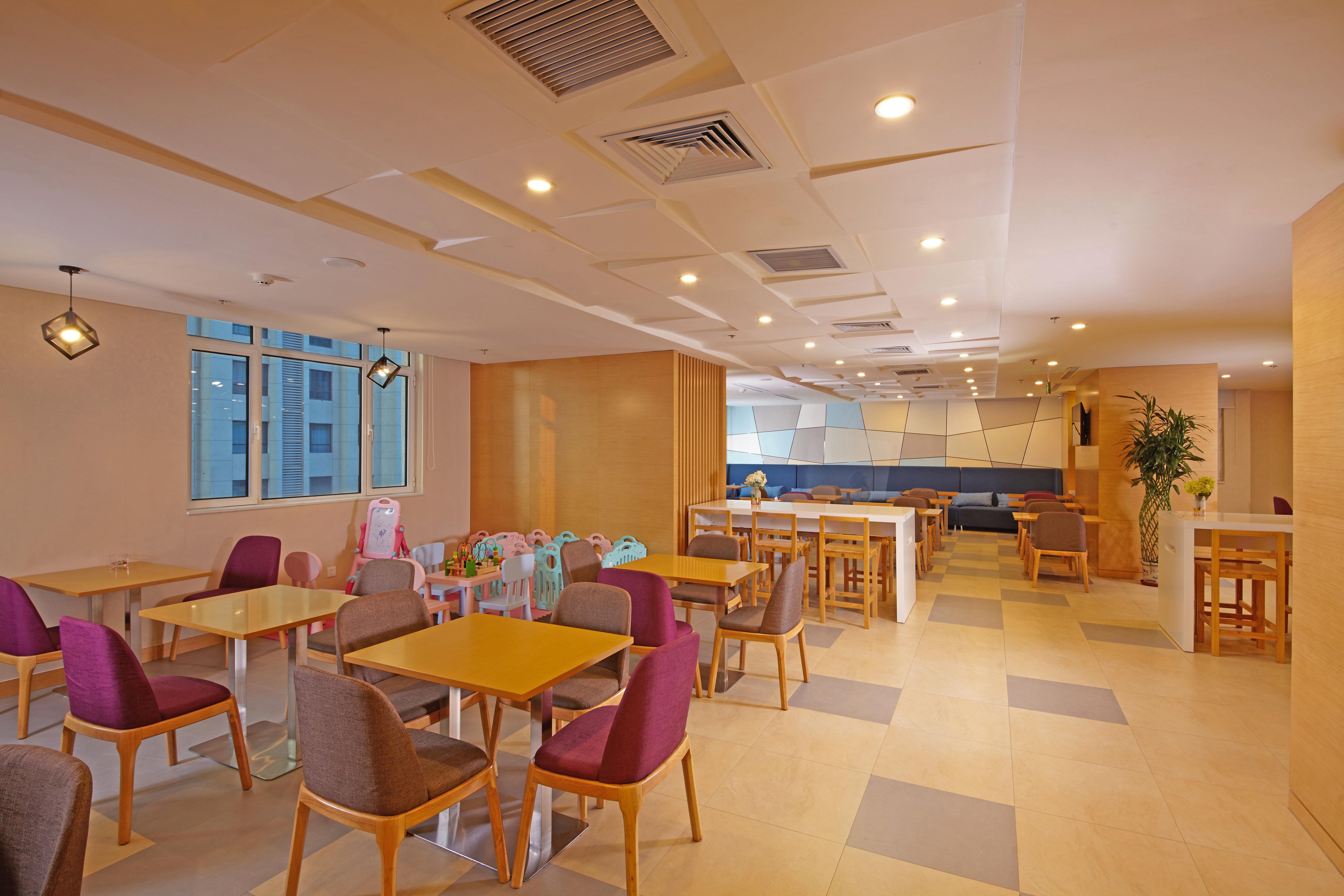 Holiday Inn Express Tangshan Downtown By Ihg Exterior foto