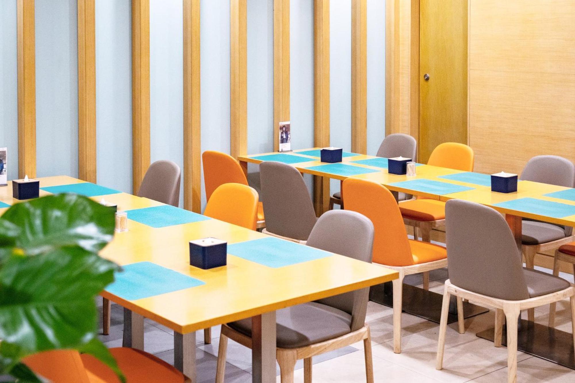 Holiday Inn Express Tangshan Downtown By Ihg Exterior foto